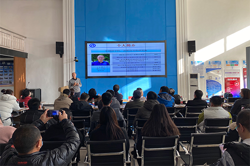 沈陽分院在營口召開“機器人與智能制造、5G互聯(lián)網(wǎng)運用”技術發(fā)布交流會