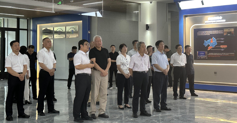 全國(guó)政協(xié)教科衛(wèi)體委員會(huì)考察團(tuán)調(diào)研遼寧濱海實(shí)驗(yàn)室